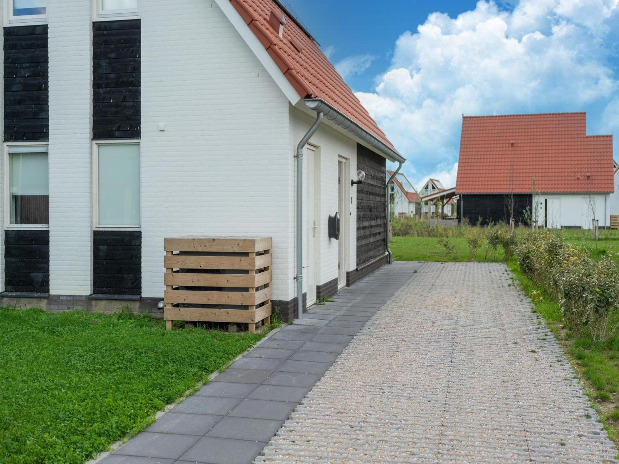 Holiday Home In Scherpenisse Exteriör bild